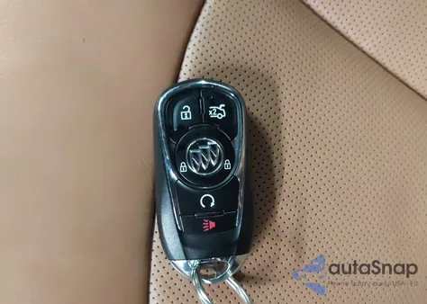 2017 Buick Lacrosse Essence из США, поврежденный, VIN 1G4ZP5SS3HU165619